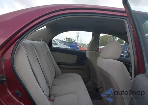 2004 Kia Spectra Ex/Lx from USA, damaged, VIN KNAFE121945037366